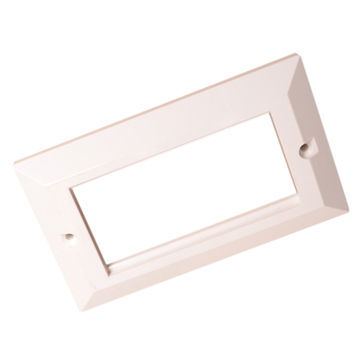 4-port UK Style Faceplate, Beveled