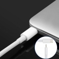 MacBook Air Charger用の96W USB-C電源アダプター