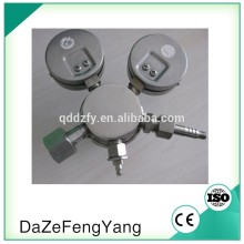 Ammonia gas cylinder regulator