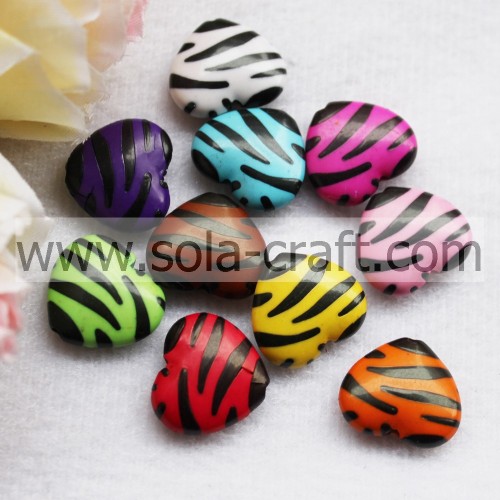 7 * 17 * 20 MM Zebra Draw Painting Colors Yiwu Heart Charm koraliki wzór