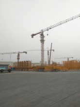 The tower crane can flexible operation