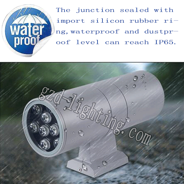 WATERPROOF WALL LIGHT