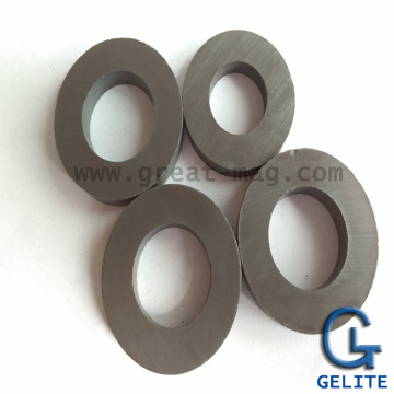 PERMANENT RING-SHAPED FERRITE MAGNETS