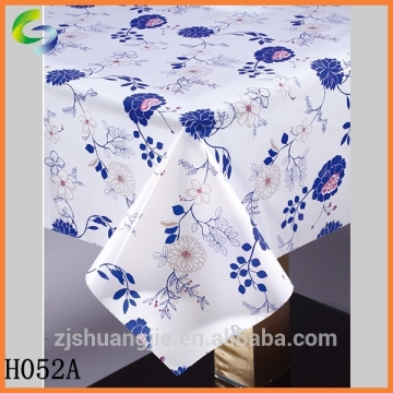 2015 New Design Plastic Tablecover In Roll