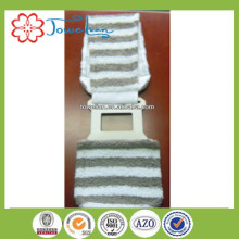 border toilet paper holder