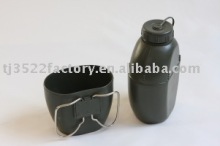 Military 58 plastic water canteen