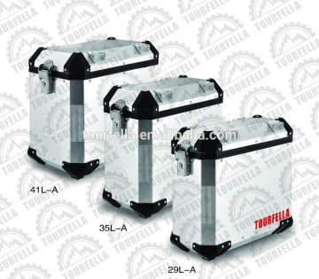 Motorcycle alloy pannier case