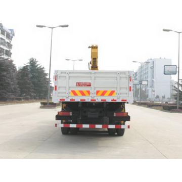 Camión DONGFENG Tianlong 6X4 con grúa 12T