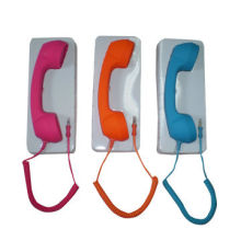 Handsets for mobile phones, with 3.5mm DC plug, 2.5m cord length and 20 to 20,000Hz frequency