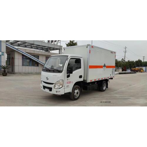 Yuejin 4x2 cylinder dangerous goods transport vehicle