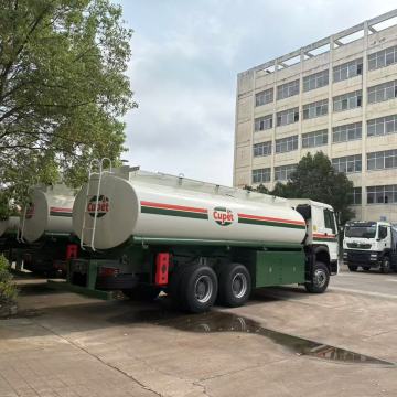 Fuel Tank Truck for Oil Transportation