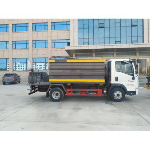 Camion de balayeur à vide de la poussière de nettoyage de route Howo