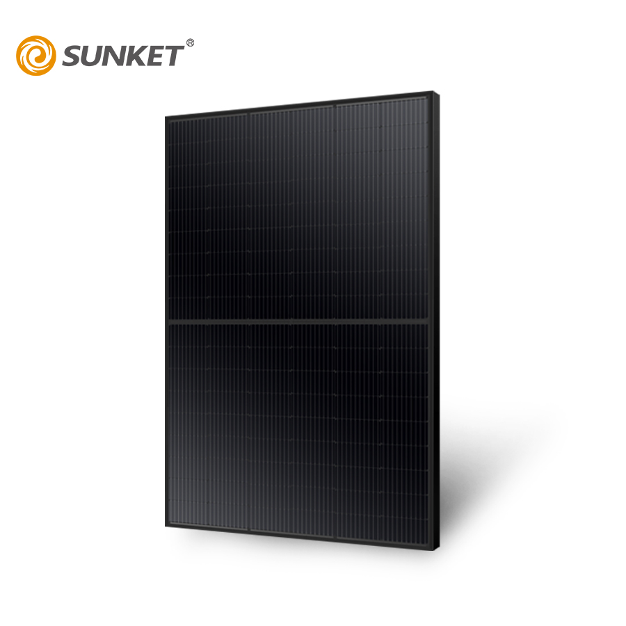 All-black PV module Tier 1 with TUV CE