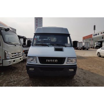 Совершенно новый маленький охлаждающий фургон IVECO