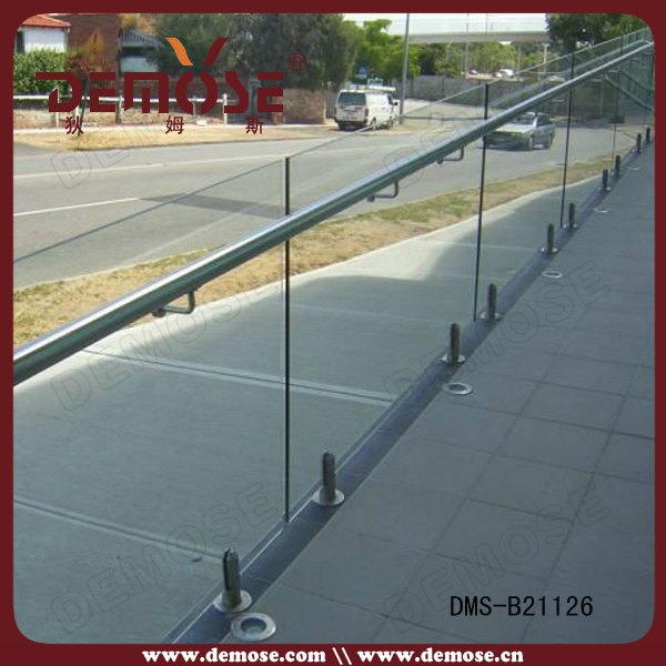 Tempered Glass Fencing Design (DMS-B21365)