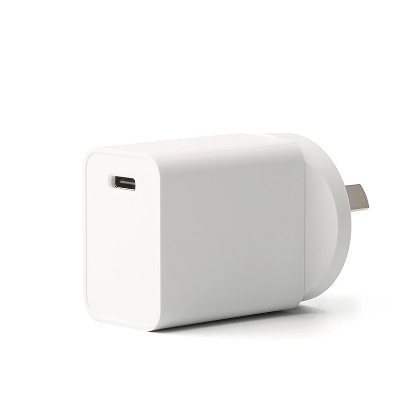 Popular USB Wall Charger 18W Pd Fast Charger Type C USB-C