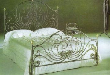 iron bed