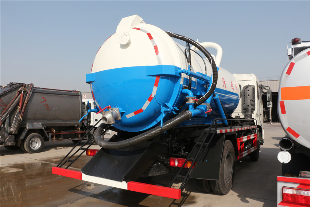 sewage drainage truck 4