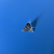 Customized JGS1 Glass UV Fused Silica 7980 Pyramid Prism