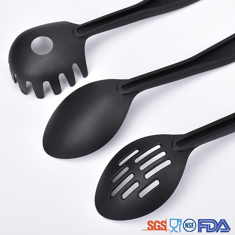 Nylon Kitchen Cooking Utensil Set