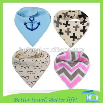 Wholesale Triangle Baby Bandana Bib with No Logo