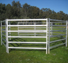 Wholesale Cheap 1.8x2.1M Galvanized Livestock Cattle Fences Panels