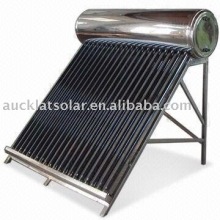 Compact Integrated heat pipe solar energy water heater