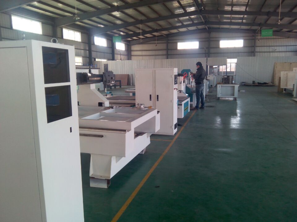 Delicate Appearance 3d cnc 4-axis head gravestone engraving craving wood machine with water cooling spindle