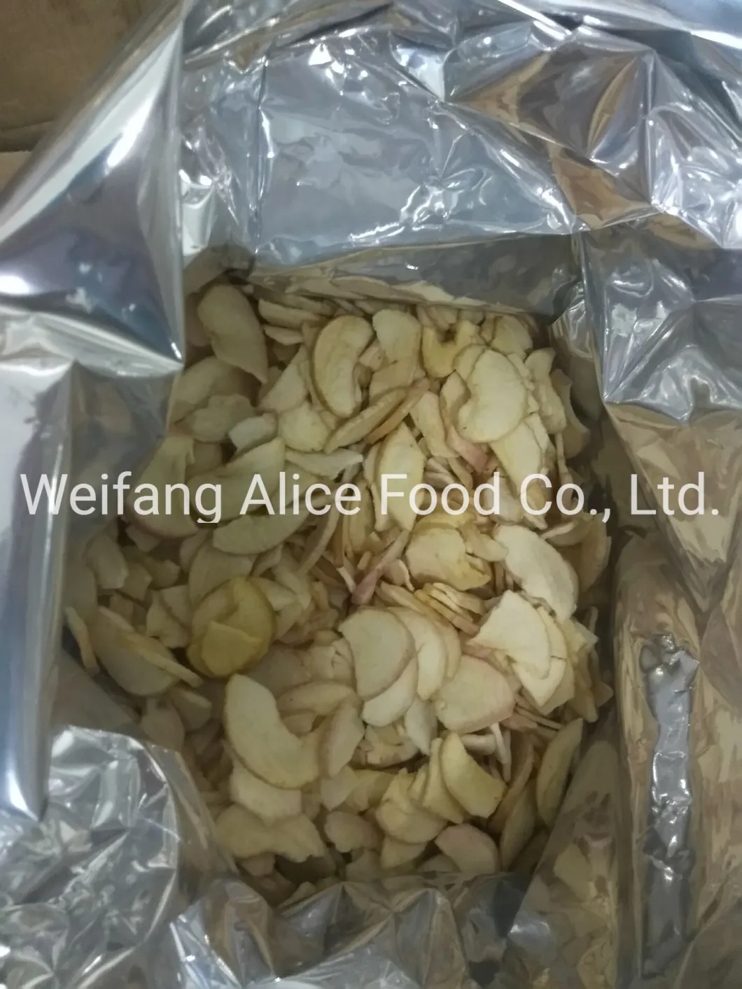 Healthy Snack Fruits Supplier China Made Fried Apple Slice Crispy VF Apple Fruits
