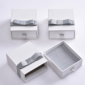 Texture Paper White Slide Drawer Jewelry Box Halsband