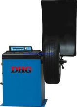 Volume Car / Motorcycle Wheel Balancer Machine 220v For Grinding Wheel