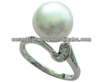 white pearl & emerald ring,freshwter white pearl & emerald ring