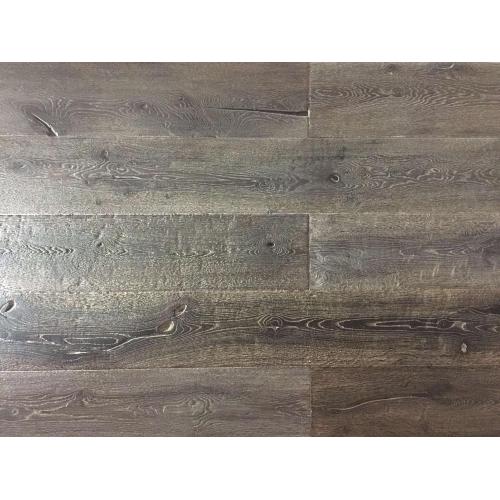 Rustic oak plank flooring