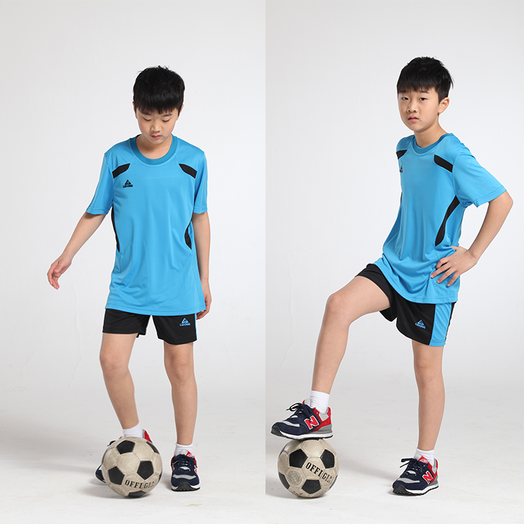 Wholesale latest design sublimated football jerseys customized