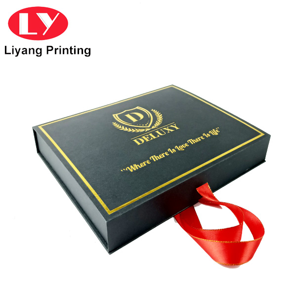 Cosmetic Packaging Box