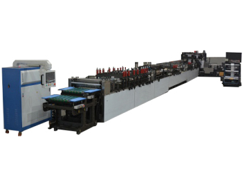 Flat bottom bag making machine