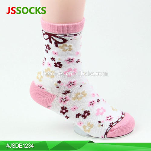 Design Young Girl Tube School Socks