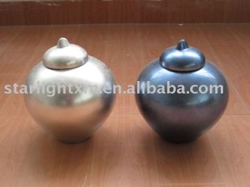 Garden cremation urns for pet ashes