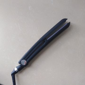 High Tech Dual Voltage Autometic Adjust Hair Straightener
