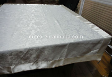 damask table cloth