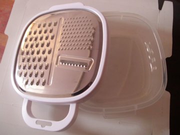 Kitehen ware fruit garter multi-function kitchen treasure vegetable grater