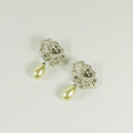 Anting Pearl dan Diamond Drop