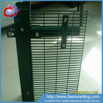 high security 358 mesh fence,anti climb 358 high security mesh fence,high security 358 mesh fence manufacturer