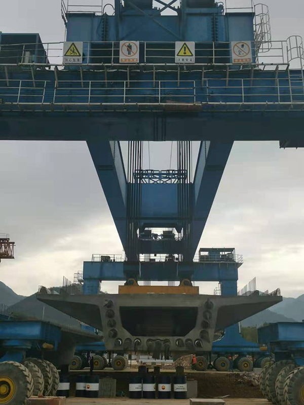 Bois de construction de pont pour poutre-caisson de coffrage