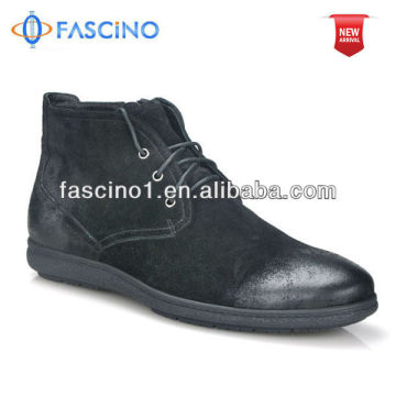 Men soft leather boots