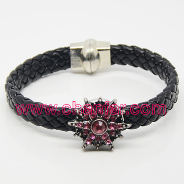 Hot sale magnetic clasp wrapped black leather bracelet with snap button,snap button bracelet