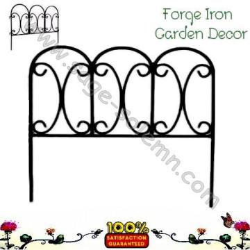 PVC-Coated Decorative Border Fencing