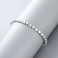 Wholesale 925 silver heart shape arrangement desing open bangle for women