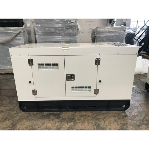 CE를 갖는 3 상 생성기 30KVA