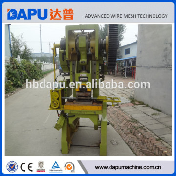 Automatic punching razor wire machine products
